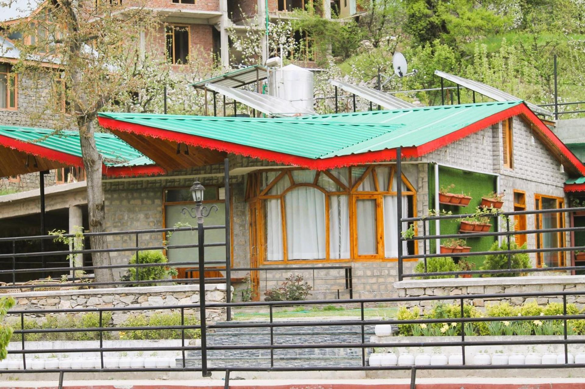 Manuallaya The Resort & Spa — Photos 2